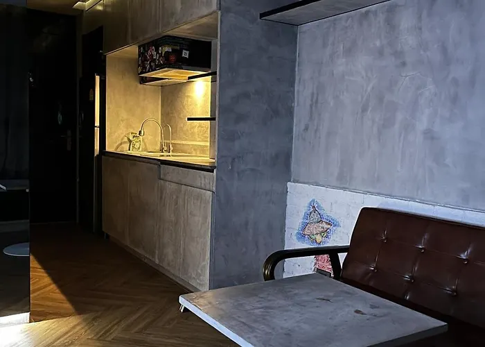 Spaceous On Sukhumvit Bangkok